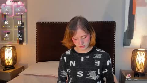 Seraphine star online show from 03-16-26, 01:00