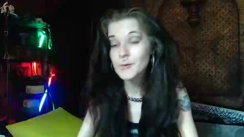 Seraphin Munster online show from 04-15-26, 04:47