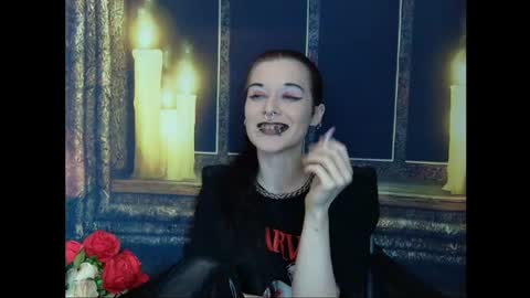 Seraphin Munster online show from 06-17-26, 05:03