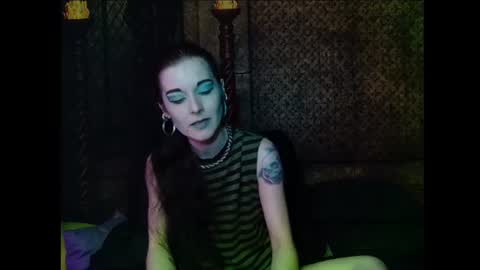 Seraphin Munster online show from 06-27-26, 10:48