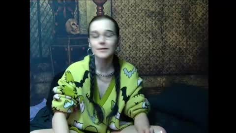 Seraphin Munster online show from 07-01-26, 05:02
