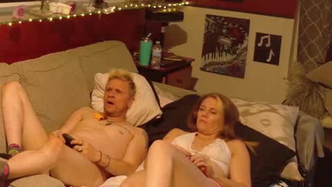 Snapshot of seraphyx33 chatting on 11-17-25, 05:46 seraphyx33 online show from 11-17-25, 05:46