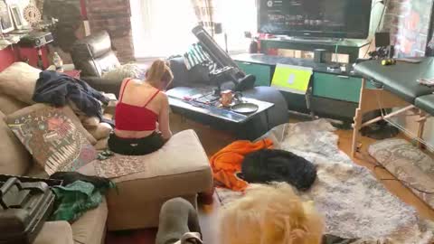 Snapshot of seraphyx33 chatting on 12-05-25, 08:05 seraphyx33 online show from 12-05-25, 08:05