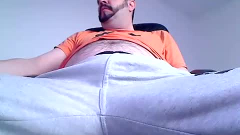Snapshot of serato80 chatting on 12-21-24, 10:06 serato online show from 12-21-24, 10:06