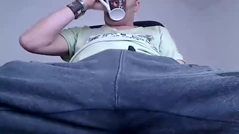 Snapshot of serato80 chatting on 02-06-25, 07:56 serato online show from 02-06-25, 07:56