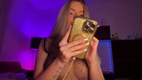 Snapshot of seravonndee chatting on 01-31-26, 09:02 Ana online show from 01-31-26, 09:02