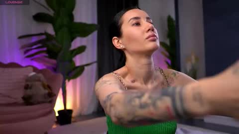 Serena online show from 11-20-25, 11:10