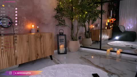 Serene Sophiex online show from 11-17-25, 10:04
