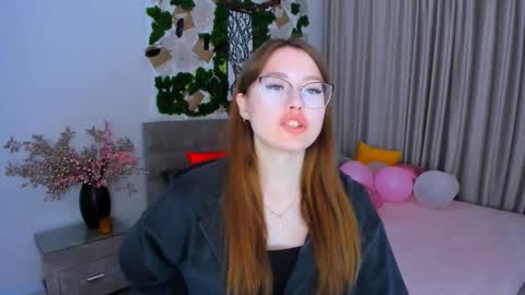 Ophelia online show from 03-03-25, 04:03