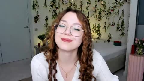 Ophelia online show from 04-03-26, 04:05