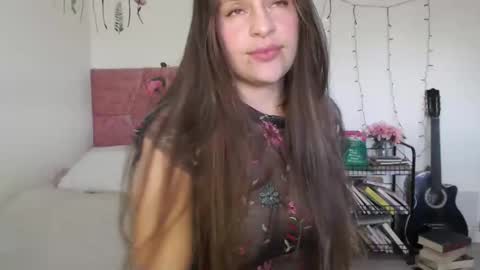 serenity_crystal online show from 12-18-24, 08:57