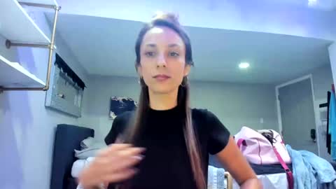 serenityroseee online show from 07-13-26, 11:18