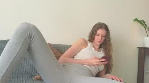 Hey Guys and Girls non-binary personalities  Im Sereta online show from 07-27-26, 11:06