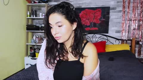 Snapshot of serpenttempter88 chatting on 12-04-24, 06:55 VIOLA online show from 12-04-24, 06:55