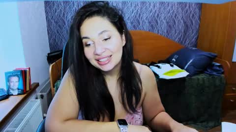Snapshot of serpenttempter88 chatting on 02-09-25, 08:44 VIOLA online show from 02-09-25, 08:44
