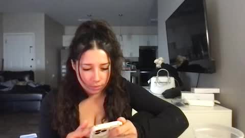 servexely online show from 02-11-26, 06:57