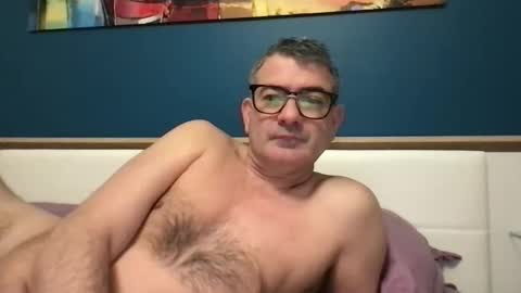 Snapshot of sesamechris92 chatting on 01-16-26, 06:50 sesamechris92 online show from 01-16-26, 06:50