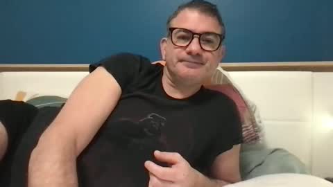 Snapshot of sesamechris92 chatting on 02-02-26, 06:45 sesamechris92 online show from 02-02-26, 06:45