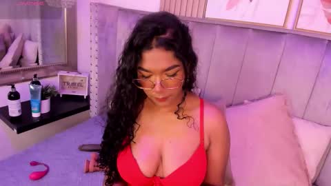 Snapshot of seshat_hitt chatting on 10-24-25, 03:25 Seshat online show from 10-24-25, 03:25