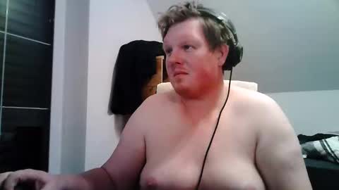 Snapshot of setcuna chatting on 01-12-26, 09:53 setcuna online show from 01-12-26, 09:53