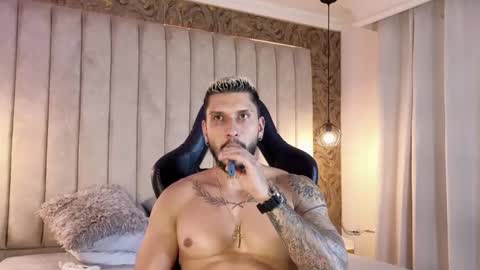Snapshot of seth_vega_ chatting on 01-31-25, 11:35 HEY IM SETH online show from 01-31-25, 11:35