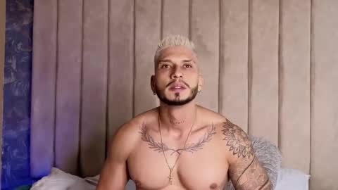 Snapshot of seth_vega_ chatting on 02-20-25, 03:01 HEY IM SETH online show from 02-20-25, 03:01