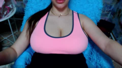 seu_cute online show from 12-17-25, 07:31