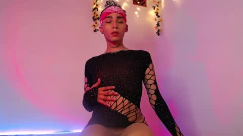 Alexis online show from 02-28-25, 05:04