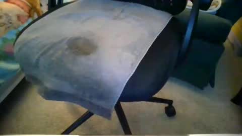 Snapshot of sevencities1982 chatting on 12-20-25, 04:41 Jay online show from 12-20-25, 04:41