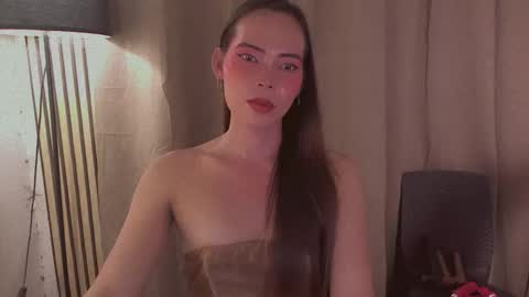 Snapshot of sexbombvenice chatting on 06-05-26, 07:36 Venice online show from 06-05-26, 07:36