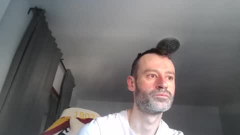 Snapshot of sexbrute chatting on 11-16-25, 02:00 sexbrute online show from 11-16-25, 02:00