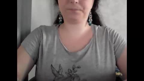 Snapshot of sexcoppia_24 chatting on 06-10-26, 08:46 sexcoppia_24 online show from 06-10-26, 08:46