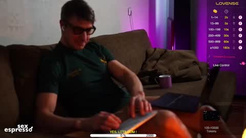 Snapshot of sexespresso chatting on 11-15-25, 01:18 Thank you for Birthday Wishes online show from 11-15-25, 01:18