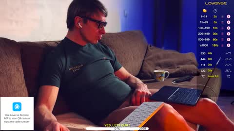 Snapshot of sexespresso chatting on 02-16-26, 01:13 Thank you for Birthday Wishes online show from 02-16-26, 01:13