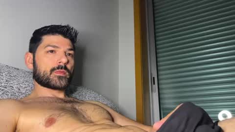 Snapshot of sexfriendch chatting on 05-20-26, 09:15 Lucenzo online show from 05-20-26, 09:15