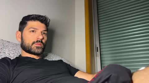 Snapshot of sexfriendch chatting on 05-22-26, 10:10 Lucenzo online show from 05-22-26, 10:10