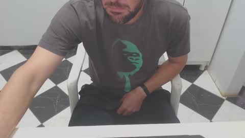 Snapshot of sexfunbeach chatting on 12-04-24, 10:35 Sexfunbeach online show from 12-04-24, 10:35