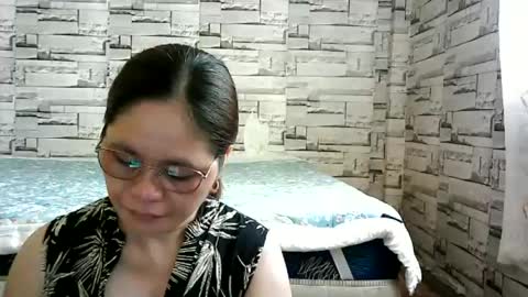 Snapshot of sexi_monica chatting on 06-23-26, 01:14 sexi_monica online show from 06-23-26, 01:14