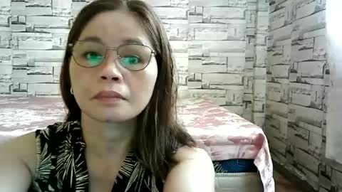 Snapshot of sexi_monica chatting on 07-08-26, 12:48 sexi_monica online show from 07-08-26, 12:48