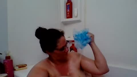 Snapshot of sexkitten1974 chatting on 06-12-26, 03:05 sexkitten1974 online show from 06-12-26, 03:05