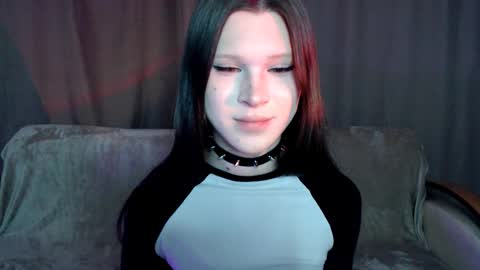 Snapshot of sexpired_princess chatting on 03-05-25, 02:03 Nextdoor Princess online show from 03-05-25, 02:03