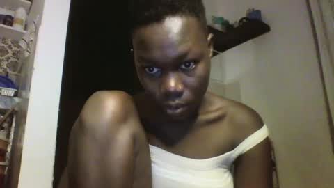 Snapshot of sexqueen02 chatting on 01-27-25, 03:58 sexqueen02 online show from 01-27-25, 03:58