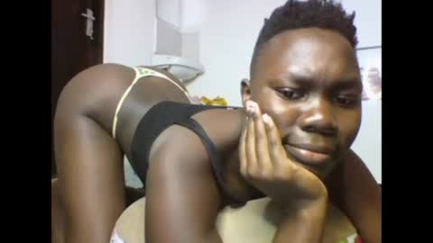 Snapshot of sexqueen02 chatting on 01-30-25, 09:15 sexqueen02 online show from 01-30-25, 09:15