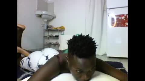 Snapshot of sexqueen02 chatting on 02-02-25, 09:08 sexqueen02 online show from 02-02-25, 09:08