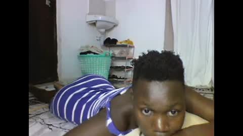 Snapshot of sexqueen02 chatting on 02-14-25, 12:47 sexqueen02 online show from 02-14-25, 12:47