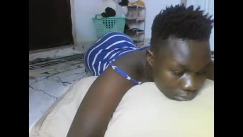 Snapshot of sexqueen02 chatting on 02-17-25, 11:09 sexqueen02 online show from 02-17-25, 11:09