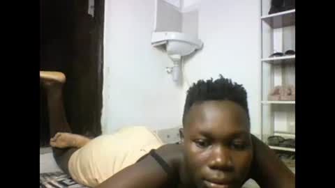 Snapshot of sexqueen02 chatting on 02-22-25, 02:19 sexqueen02 online show from 02-22-25, 02:19