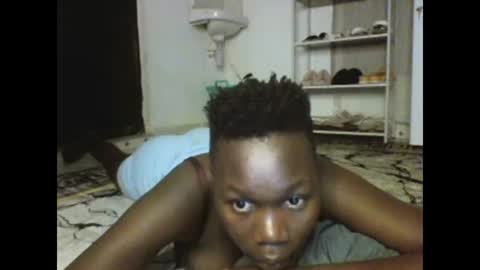 Snapshot of sexqueen02 chatting on 02-28-25, 10:06 sexqueen02 online show from 02-28-25, 10:06