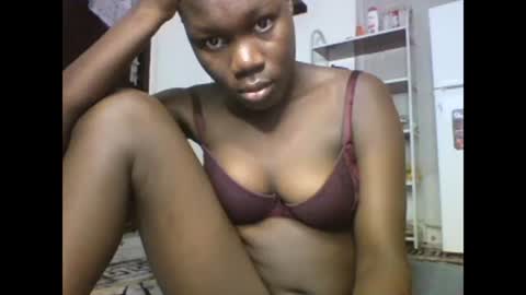 Snapshot of sexqueen02 chatting on 03-02-25, 05:54 sexqueen02 online show from 03-02-25, 05:54