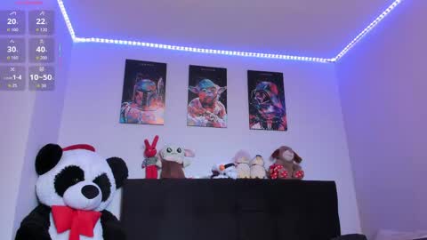 Snapshot of sextape_couple chatting on 05-04-26, 02:35 Ask me online show from 05-04-26, 02:35